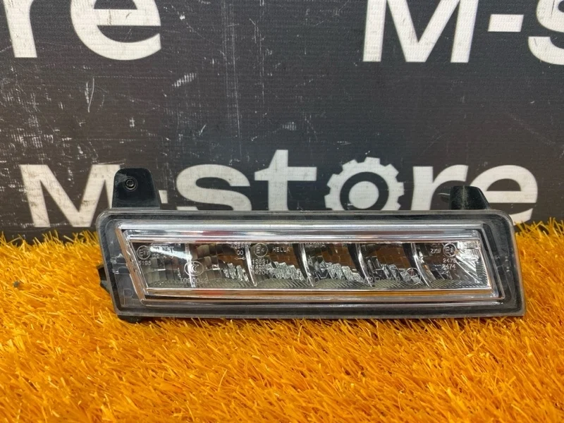 Дневной ходовой огонь (ДХО) Mercedes-Benz Gl-Class 2007 A1649060251 X164 273.923, правый