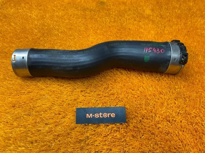 Патрубок интеркулера Bmw 5-Series 2013 11617810614 F10 N47D20C