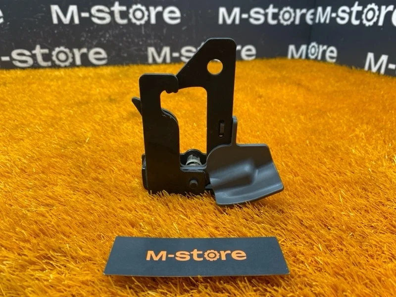 Замок капота Mercedes-Benz C-Class 2014 A2188800064 W205 274.920