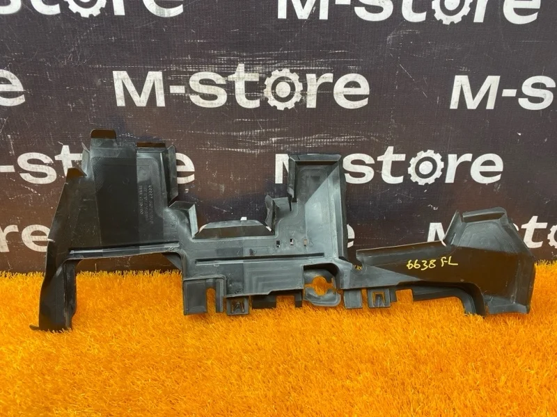 Воздуховод радиатора Audi Q5 2014 8R0121283P 8R CNC, левый