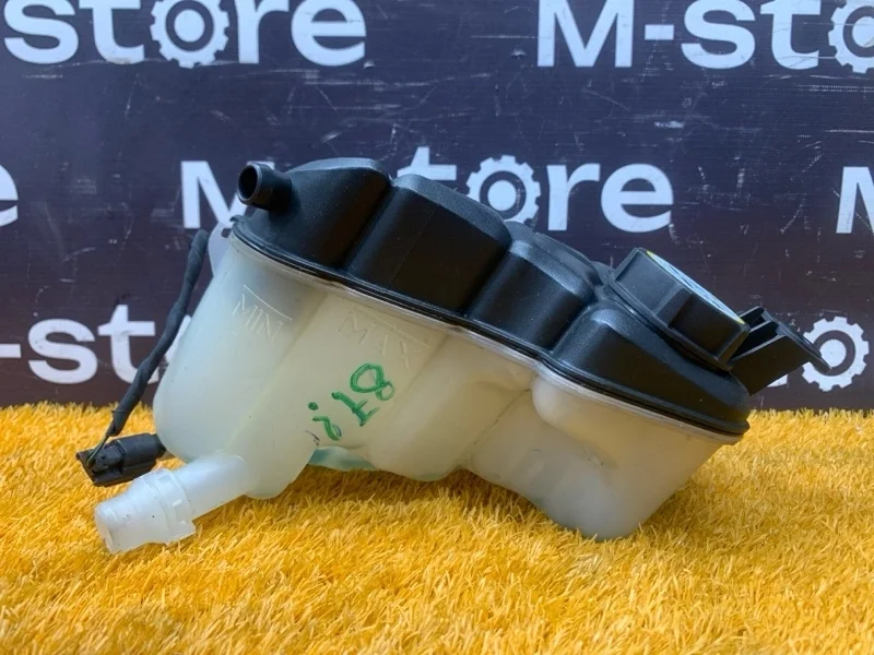 Бачок расширительный Volvo XC60 2011 6G918K218 DZ44 B4204T6