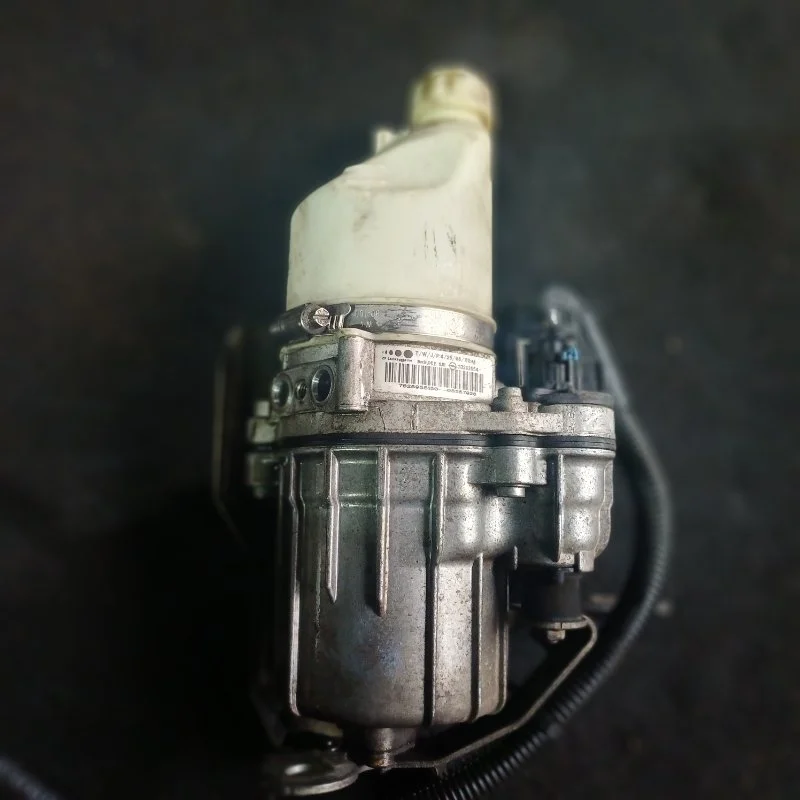 Насос гидроусилителя руля Opel Astra