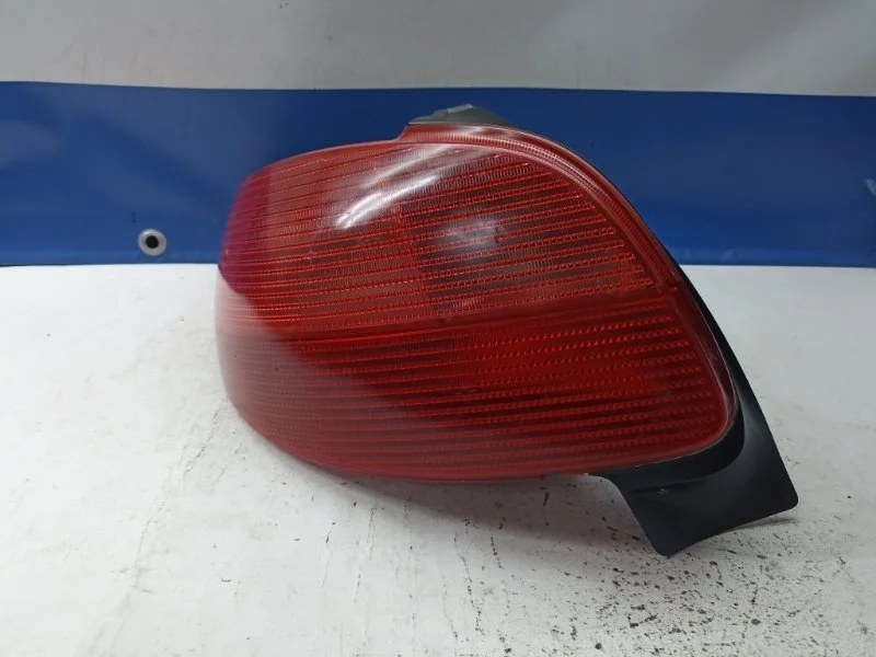 Фонарь Peugeot 206 1998 6350P1, задний левый