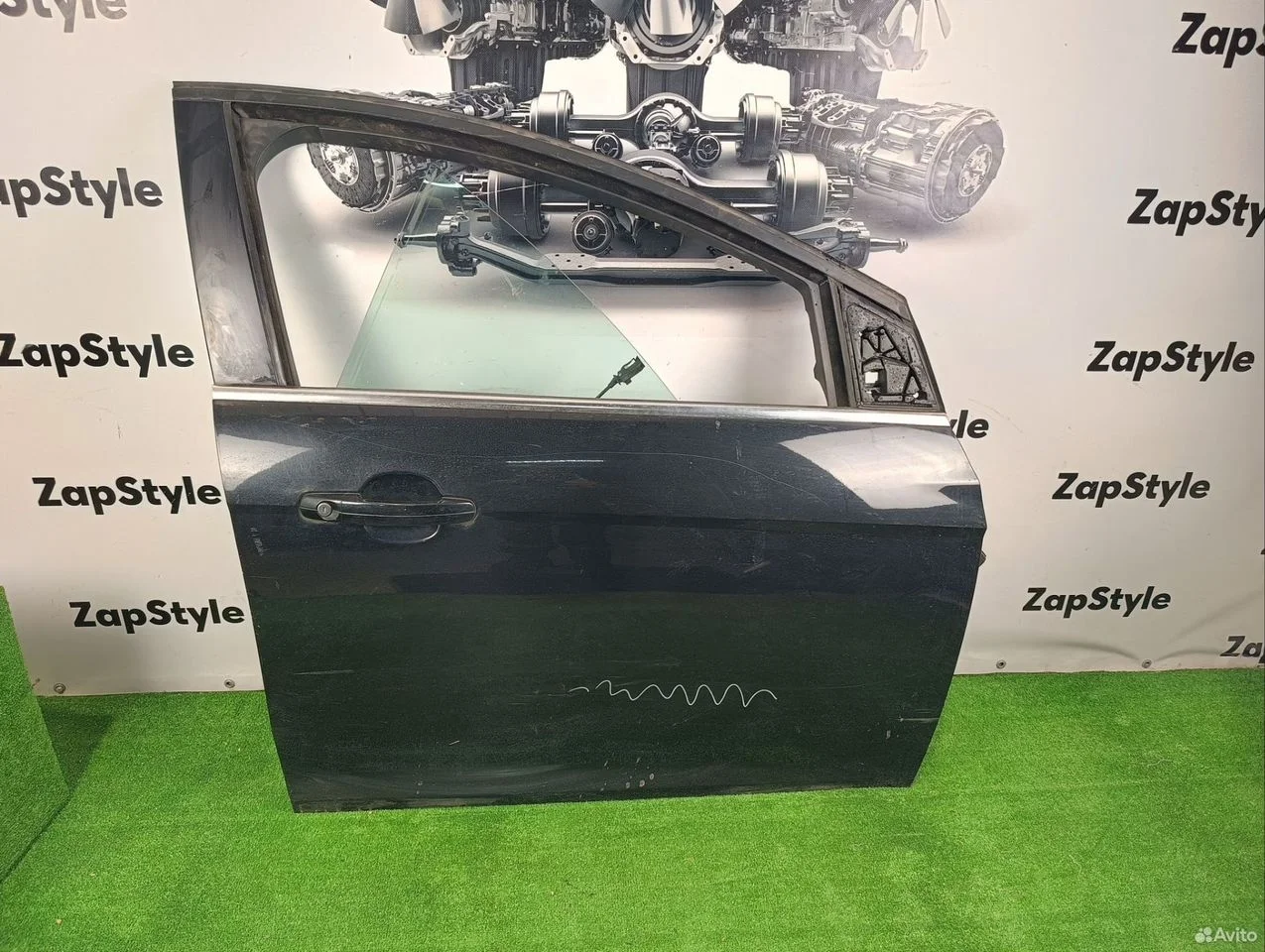 Дверь передняя правая ford focus 3 черная