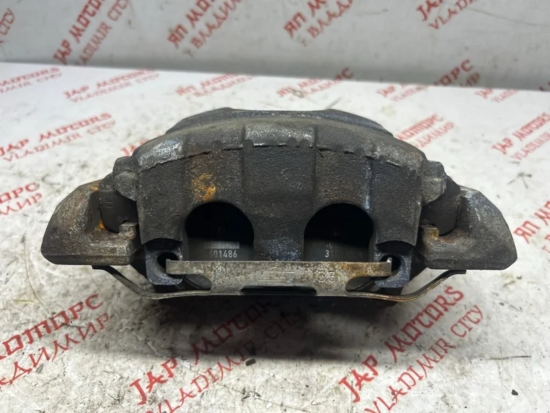 Суппорт тормозной передний левый Volvo XC60