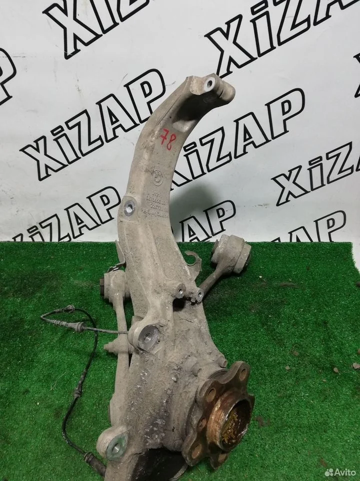Кулак поворотный правый bmw x5 x6 x7 g05 g06 g07