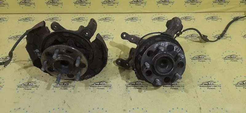 Кулак Kia Ceed 1 527101H000 ED, задний