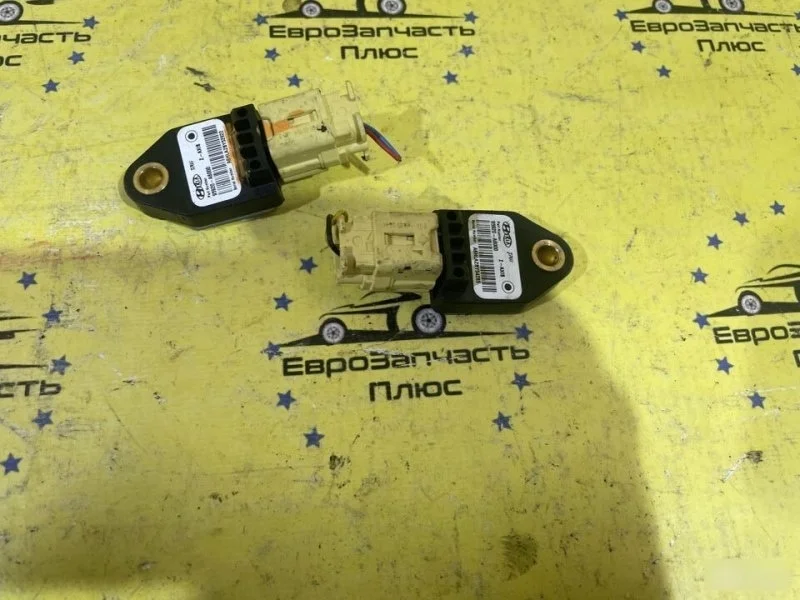 Датчик удара Kia Ceed 2 95930А6000 JD