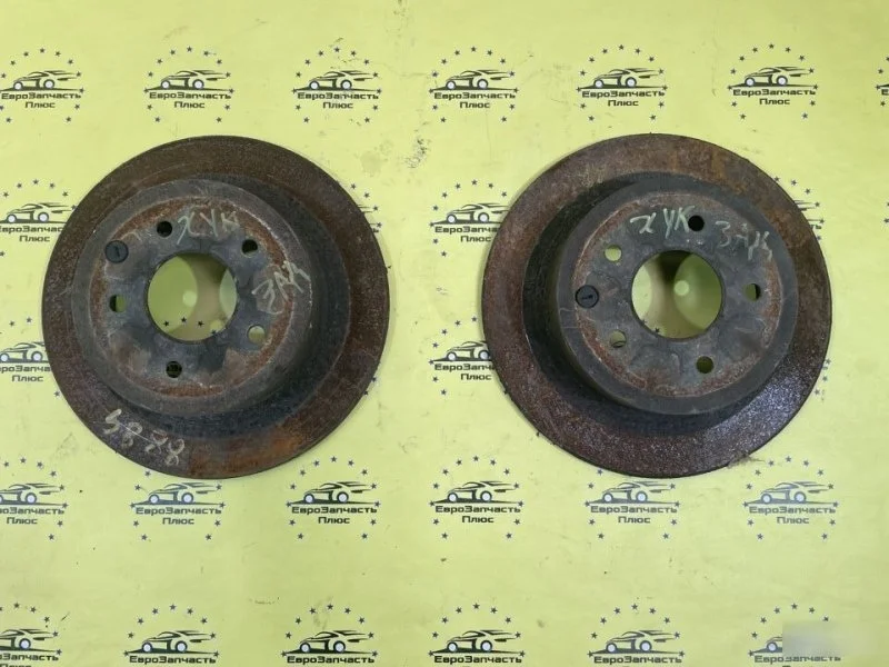 Диск тормозной Nissan Juke 432069W000 F15, задний