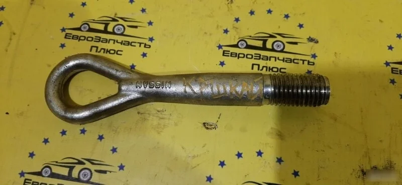 Крюк буксировочный Nissan Qashqai 51112JD00A J10