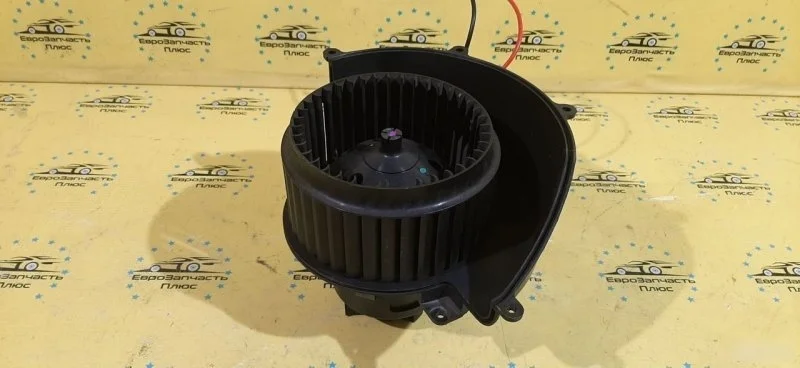 Вентилятор отопителя Opel Astra 52421335 H