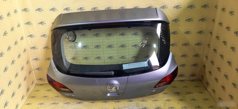 Крышка багажника Opel Astra 13372624 J