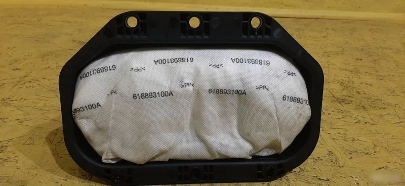 Подушка безопасности в торпедо Opel Astra 12847035 J