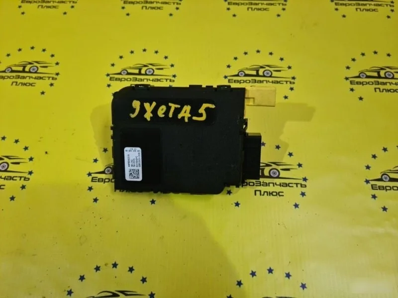 Блок подрулевых переключателей Volkswagen Jetta 5 1K0953549AP A5
