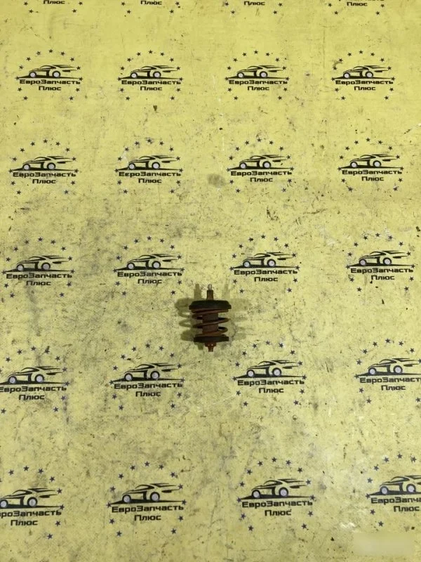 Термостат Volkswagen Passat B6 06H121113B 1.8 TFSI