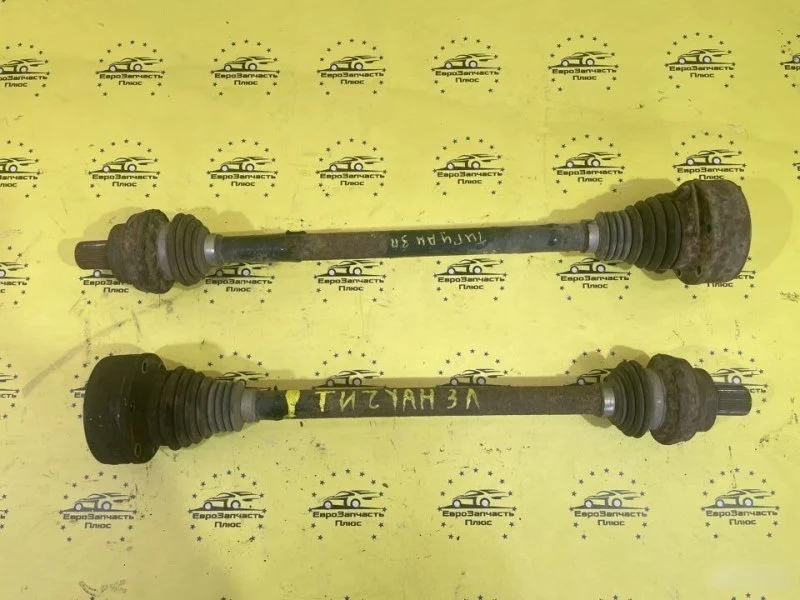 Привод Volkswagen Tiguan 1 1K0501204D NF, задний правый