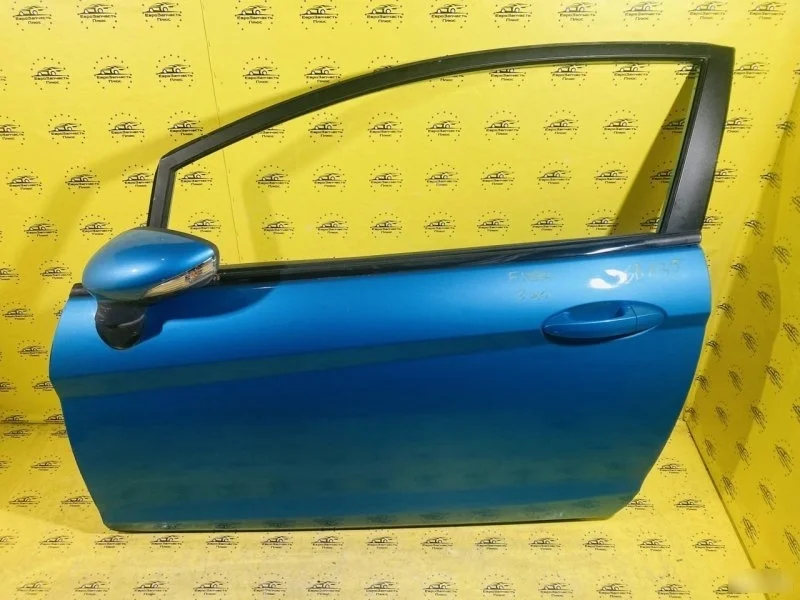 Дверь Ford Fiesta 6 1692516 MK6, левая