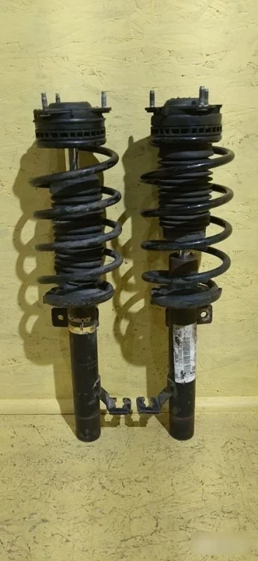 Стойка Ford Fusion 1329535 B226, передняя правая