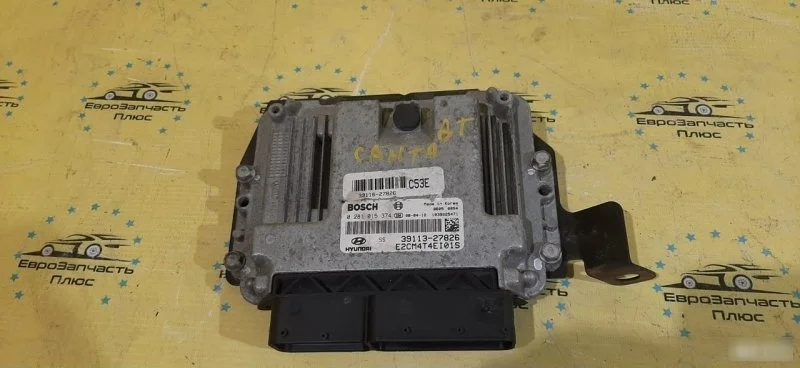 Блок управления ДВС Hyundai Santa Fe 2 3911327826 CM