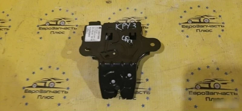 Замок крышки багажника Chevrolet Cruze 13501988 J300