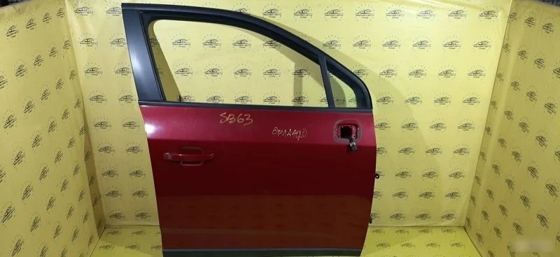 Дверь Chevrolet Orlando 95242605 J309, передняя правая