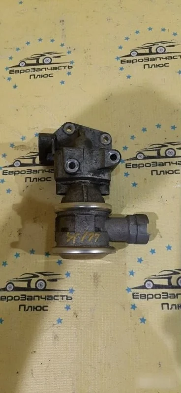 Клапан EGR Skoda Octavia A5 06A131351B 1Z