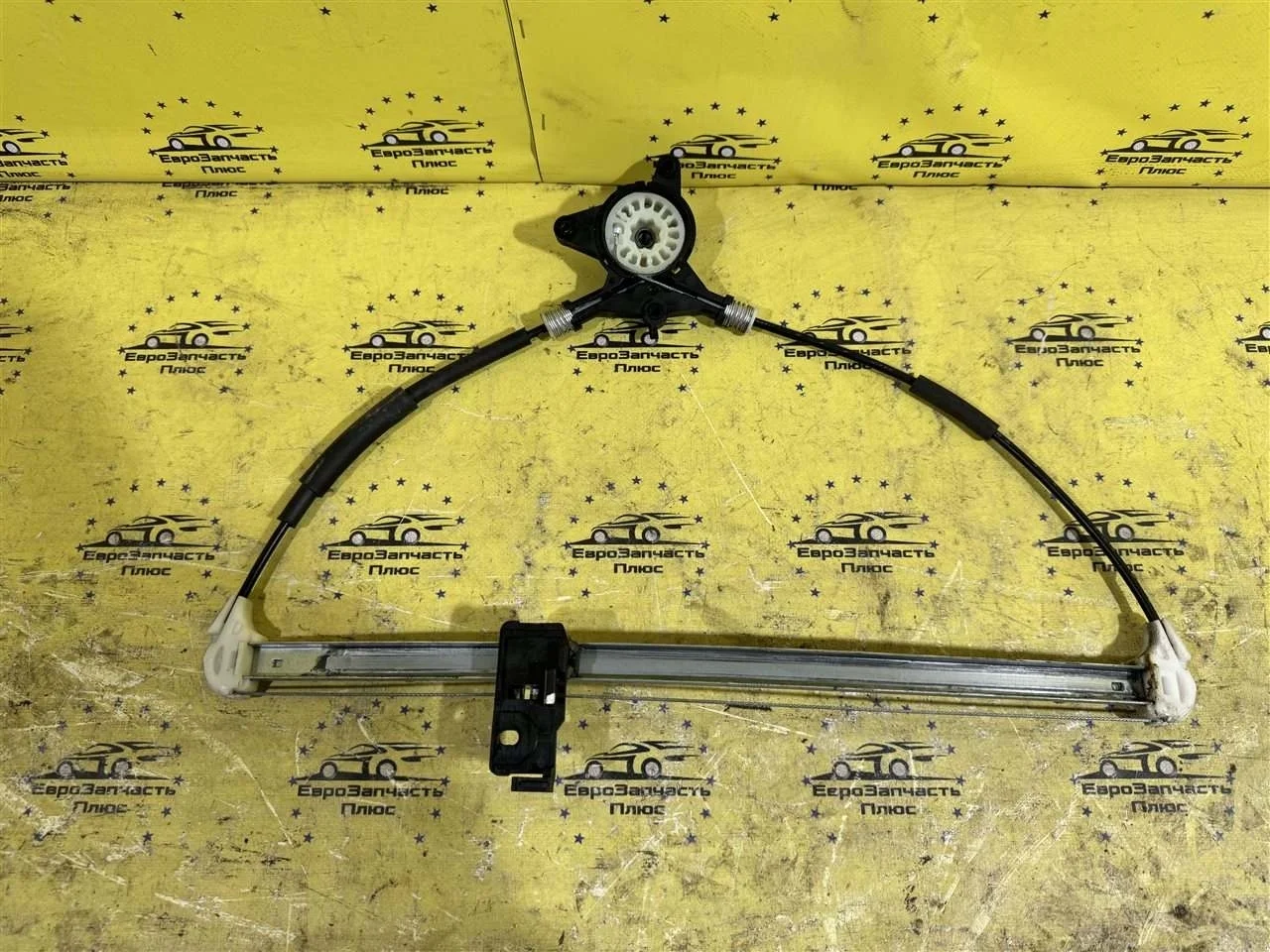 Стеклоподъемник Mazda 3 GJ6A5958X BK, задний правый