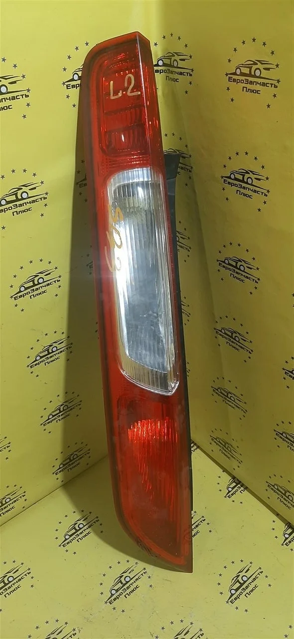 Фонарь Ford Focus 2 1520757, задний левый