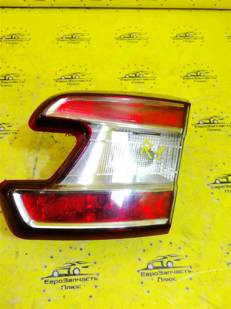 Фонарь дефект Renault Megane 3 265500027R X95, задний правый