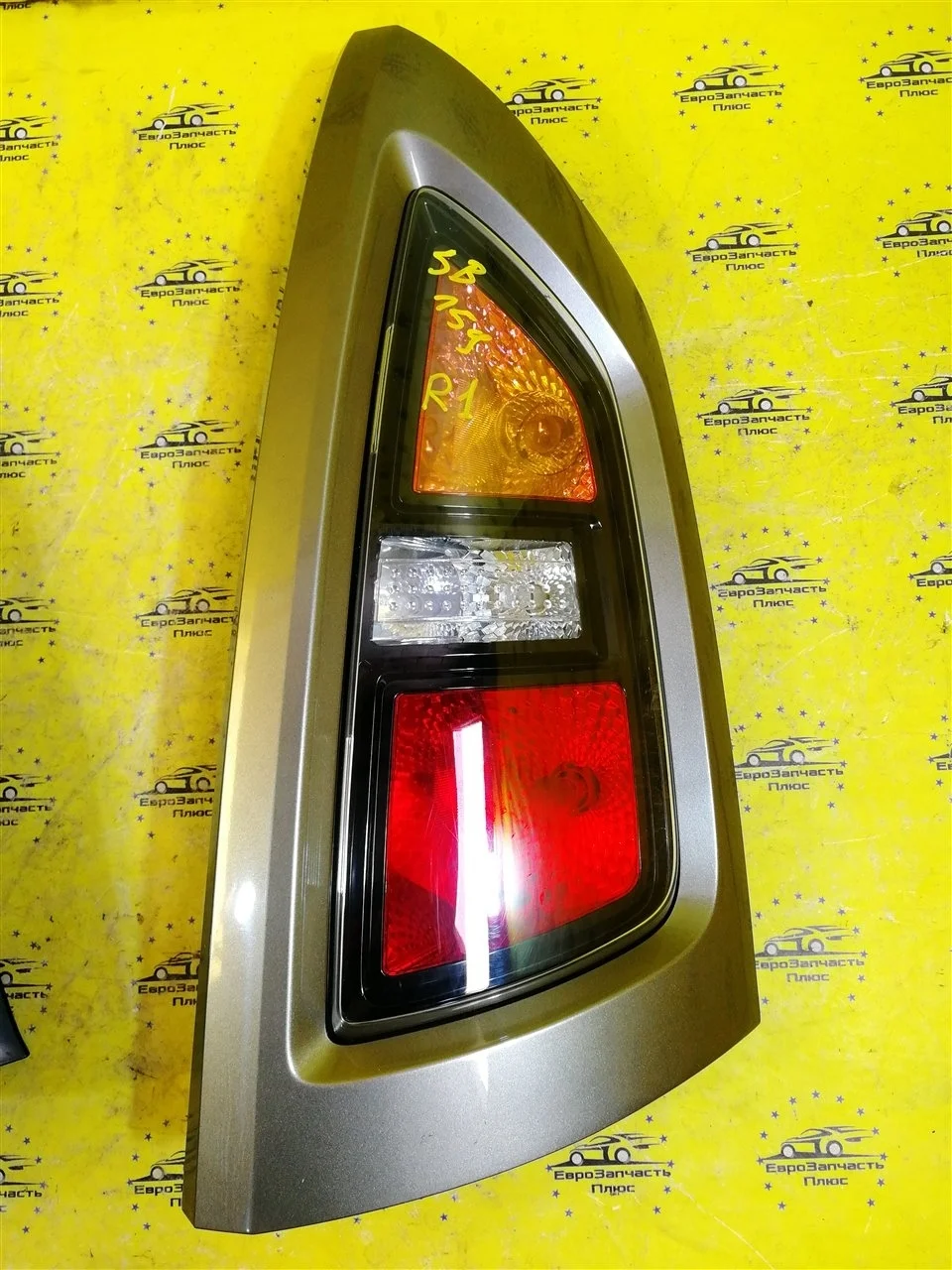 Фонарь Kia Soul 1 924202K010 AM, задний правый