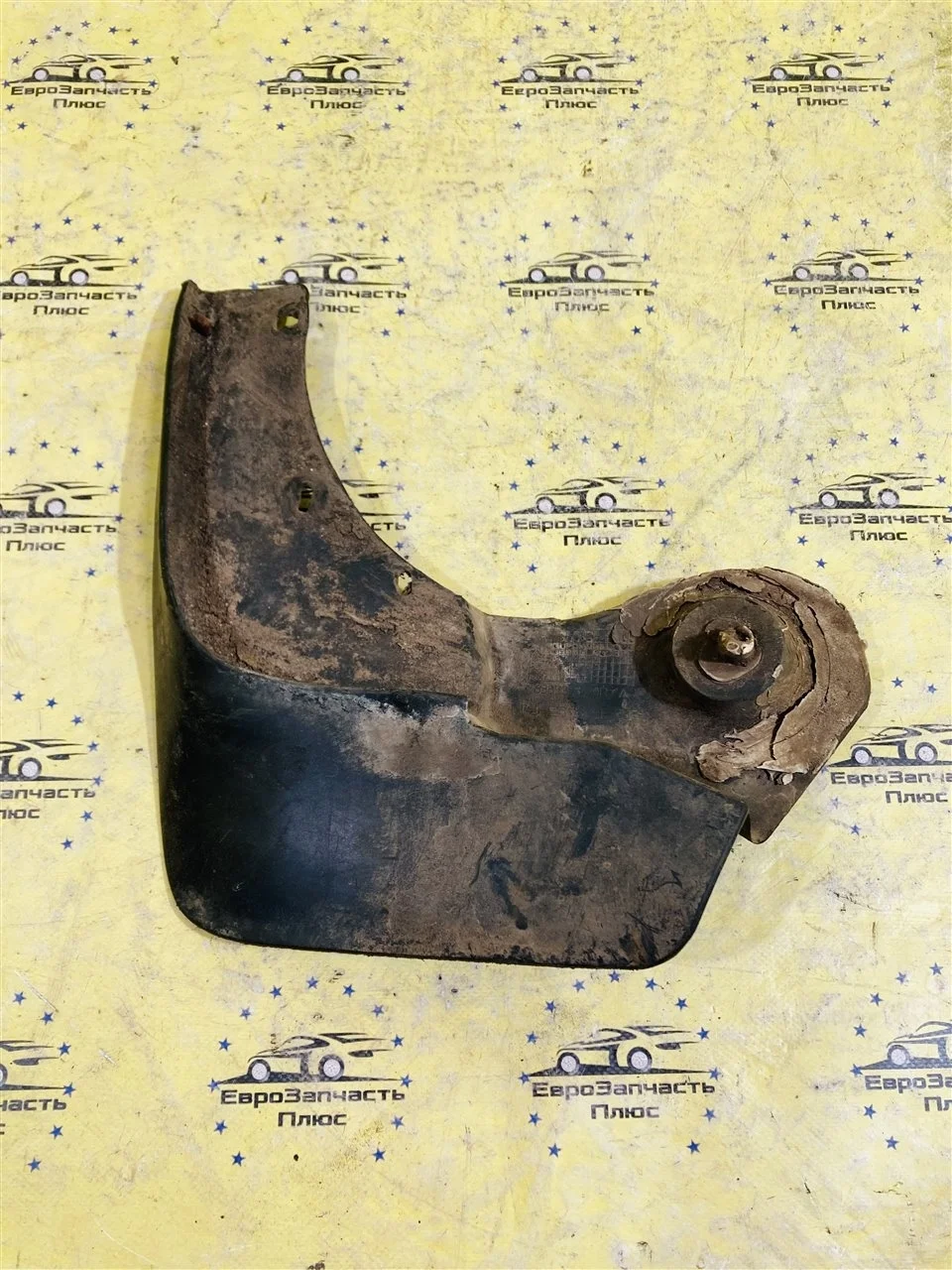 Брызговик Renault Duster 638537420R HS, передний левый