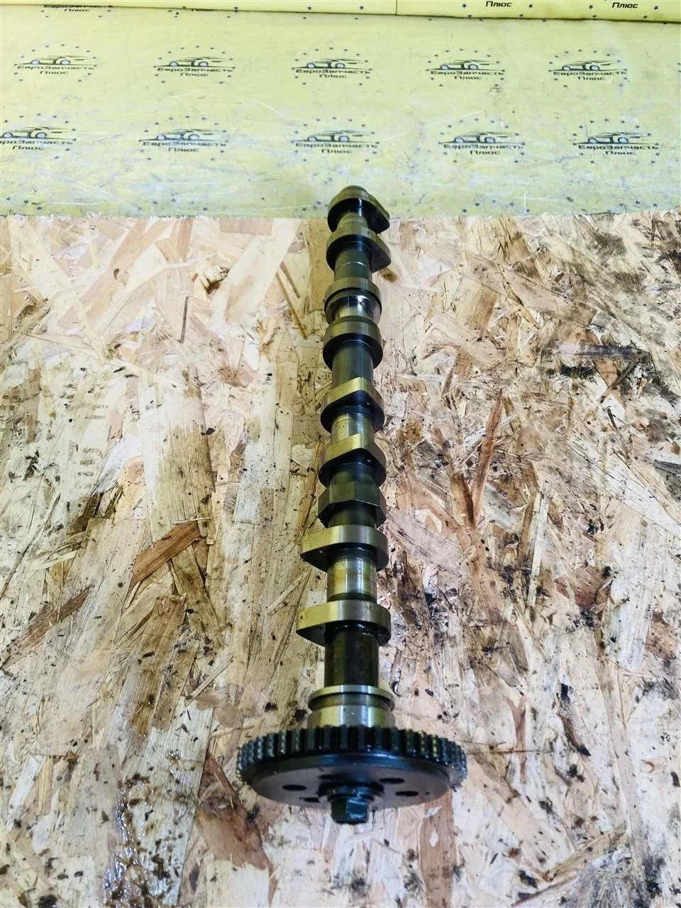 Распредвал выпускной Kia Ceed 1 242002B110 ED