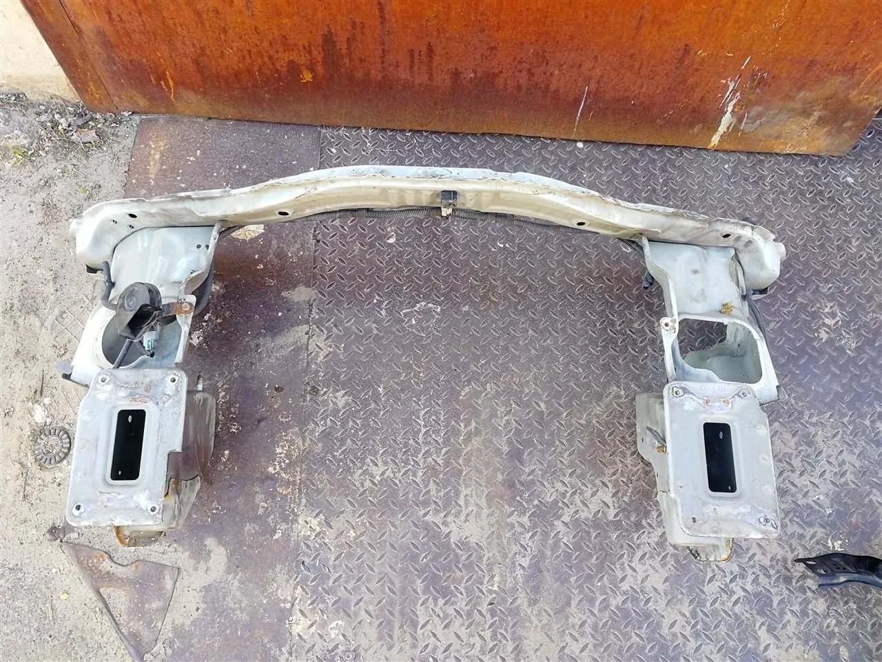 Панель телевизор Chevrolet Captiva 96623535 С140, передний