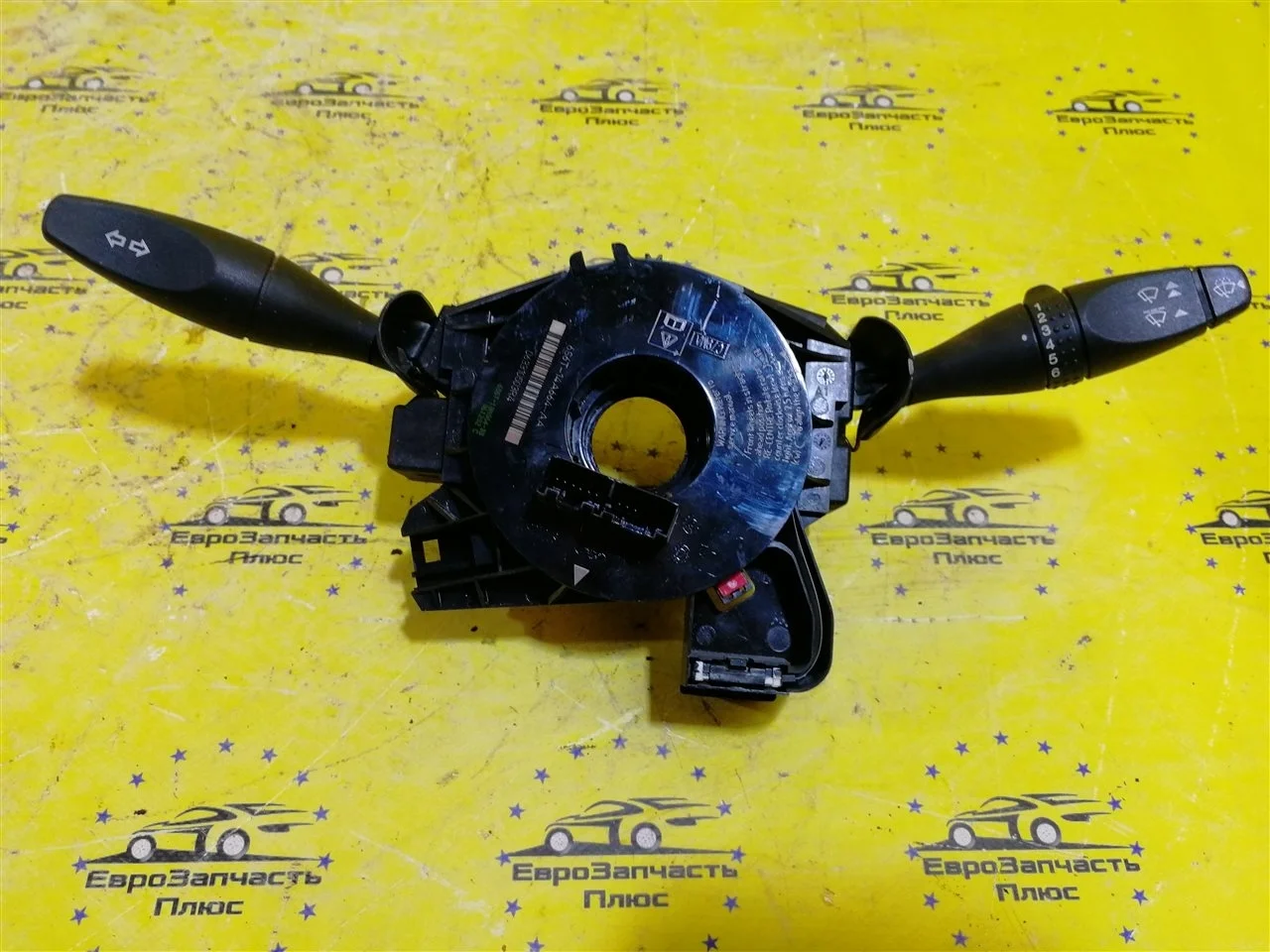 Подрулевой переключатель Ford Fusion 6S6T14A664AA B226