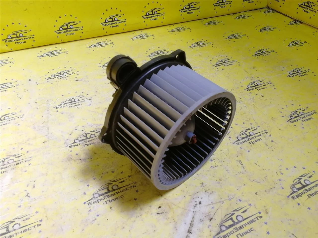 Моторчик печки Kia Ceed 2 971133X000 JD