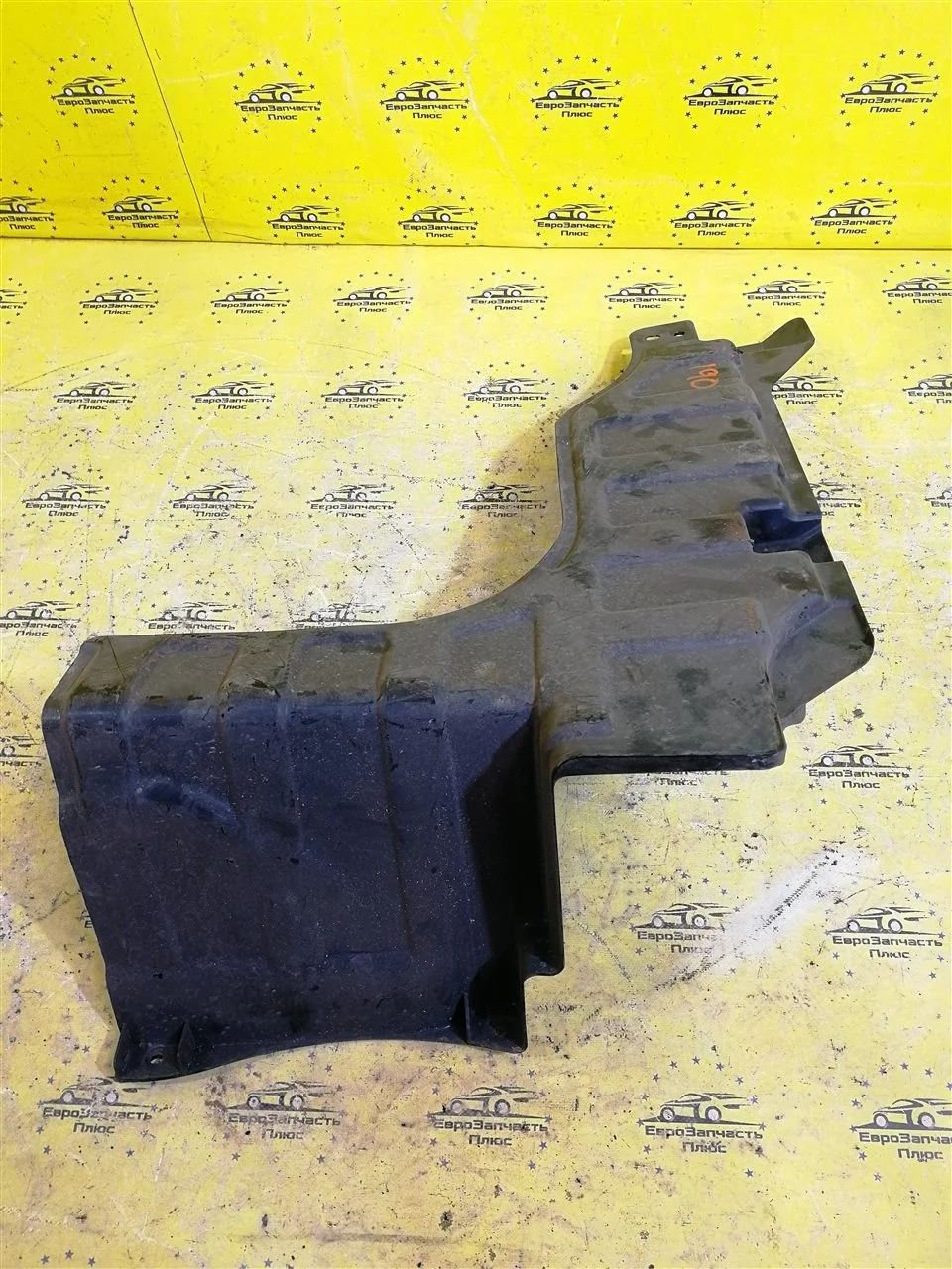 Пыльник двигателя Kia Ceed 2 29130A6100 JD, левый