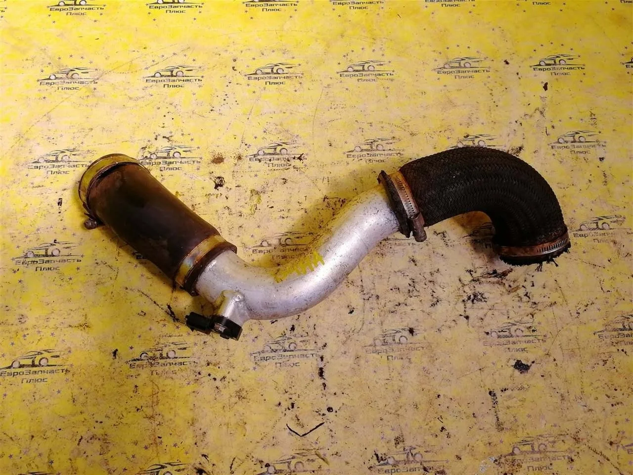 Патрубок интеркулера Hyundai Ix35 1 282562F480 LM D4HA