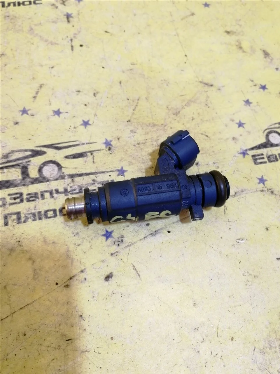 Форсунка топливная Kia Soul 1 353102B000 AM