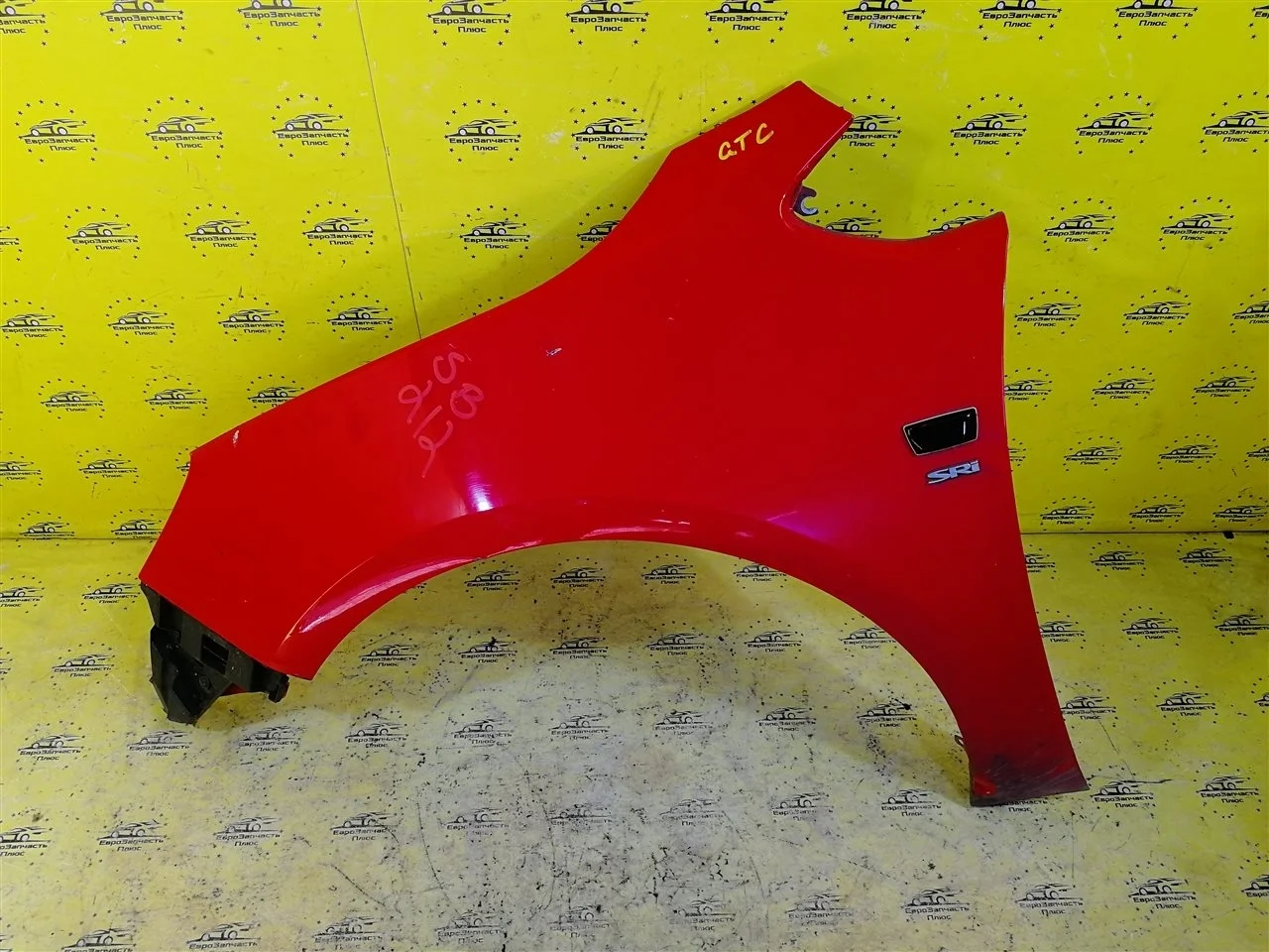 Крыло Opel Astra J GTC 13350343 3D, переднее левое