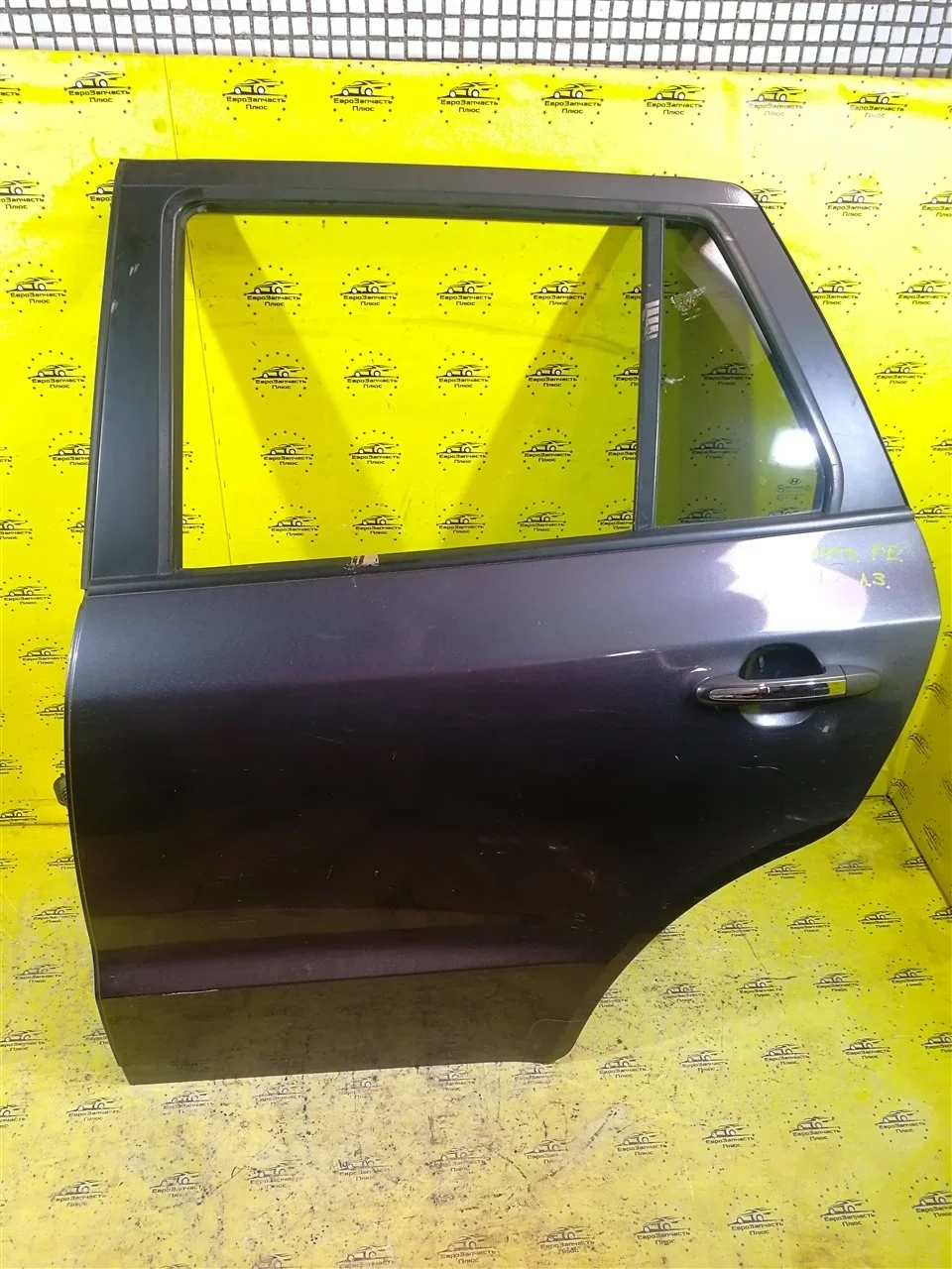 Дверь Hyundai Santa Fe 2 770032B030 CM, задняя левая