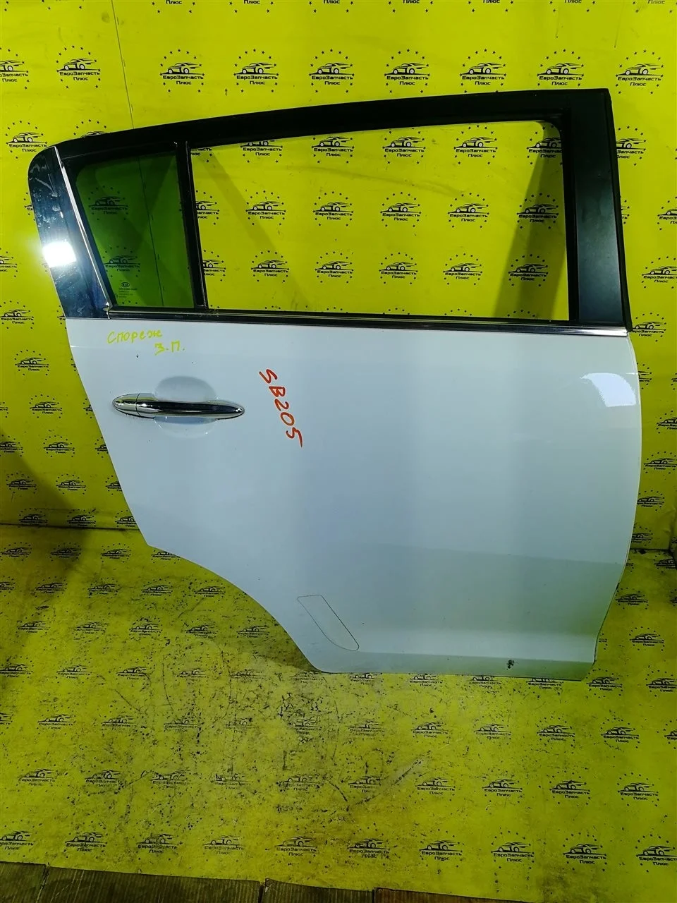 Дверь Kia Sportage 3 770043W000 SL, задняя правая