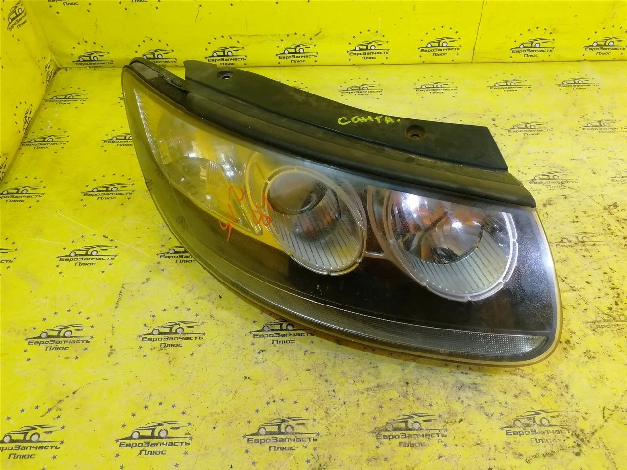 Фара Hyundai Santa Fe 2 921022B010 CM, передняя правая