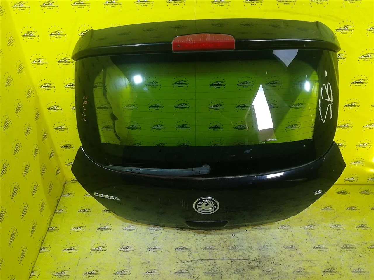 Крышка багажника Opel Corsa 93191543 D