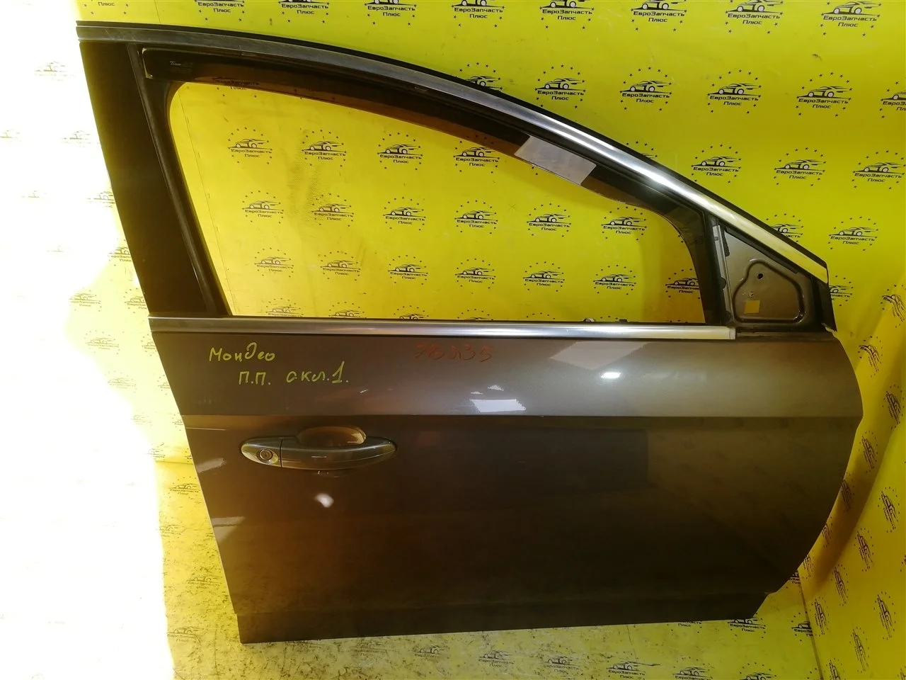 Дверь Ford Mondeo 4 1778161 CD345, передняя правая