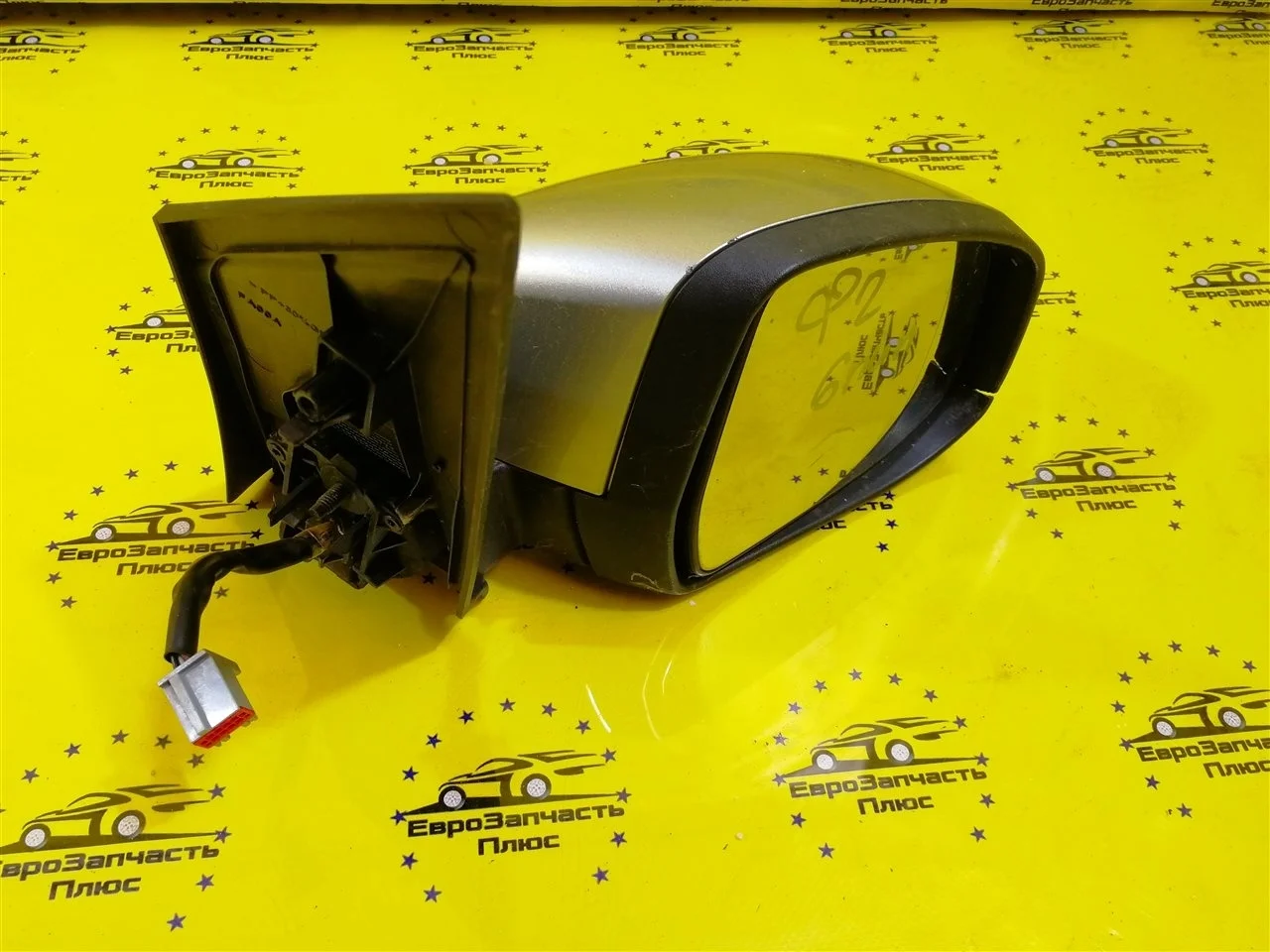 Зеркало Ford Focus 2 1728324, переднее правое
