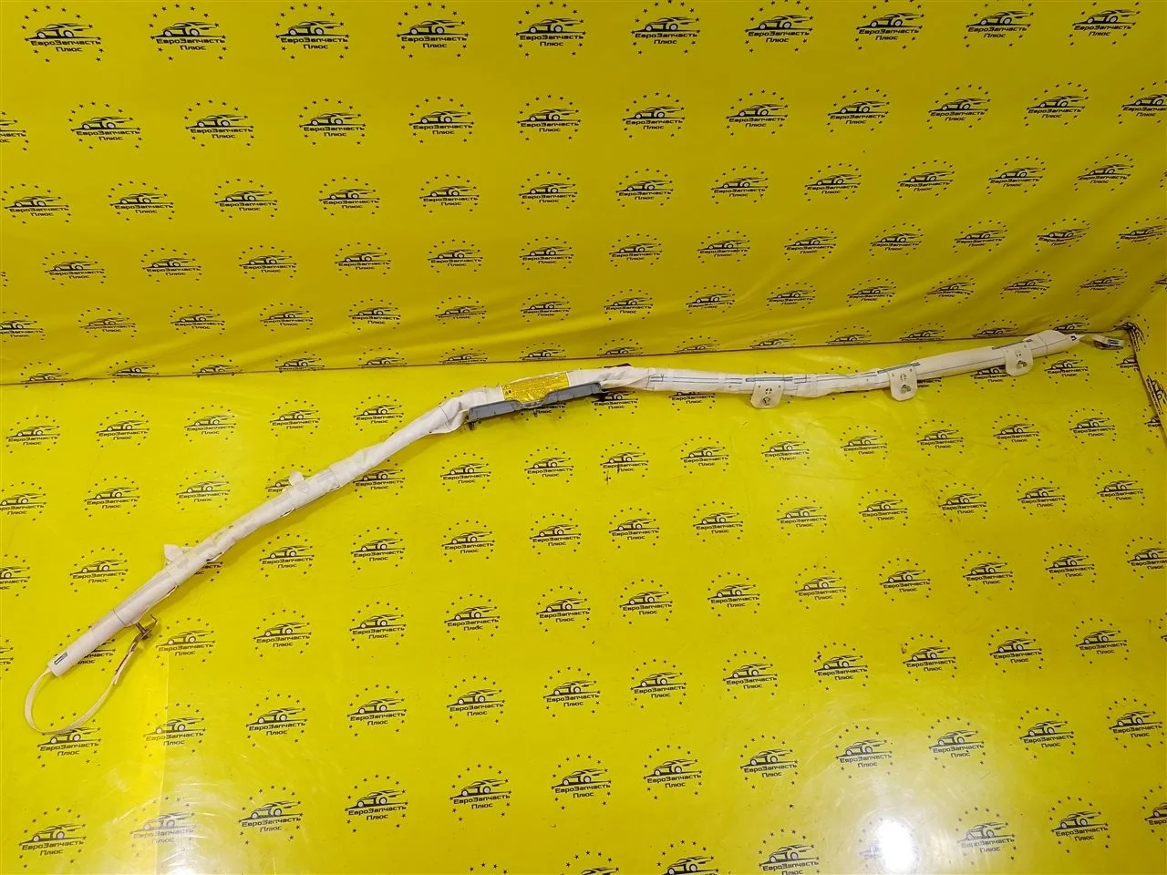 Подушка безопасности шторка Chevrolet Cruze 13251652 J300, правая