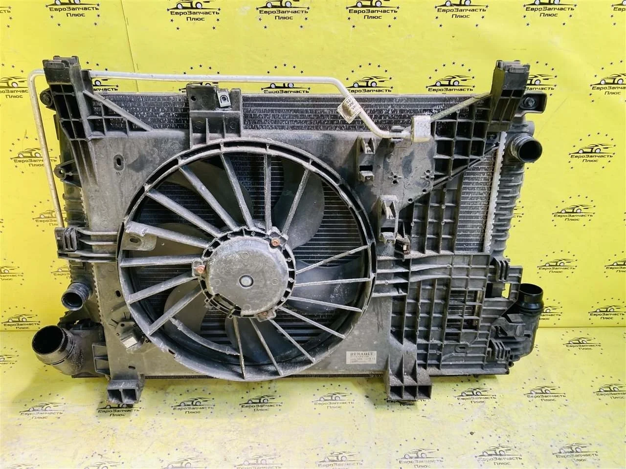 Кассета радиаторов Renault Duster 921008028R HS 1.5 K9K