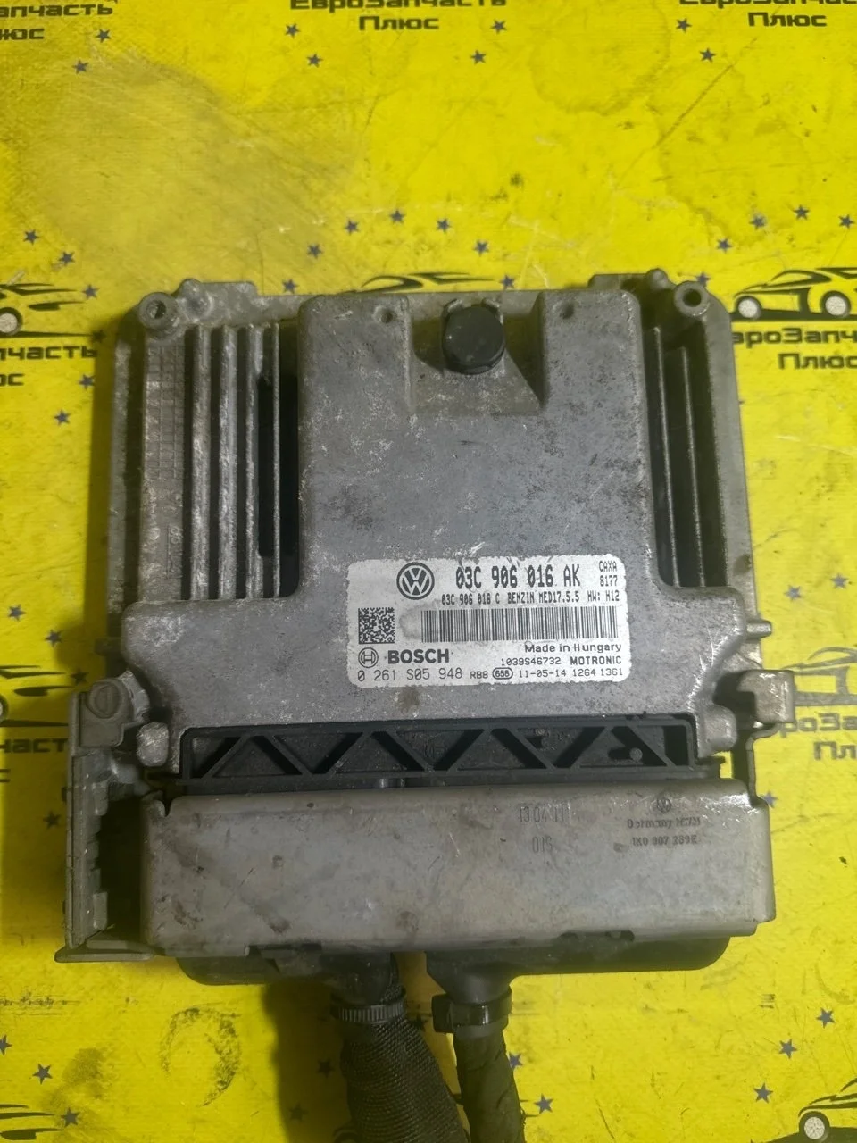 Блок управление ДВС Skoda Octavia A5 03C906016AK 1Z 1.4 CAXA