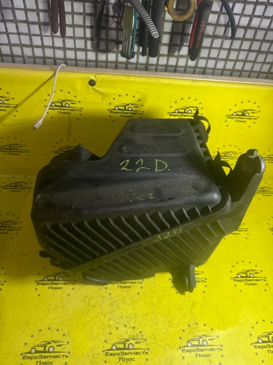 Корпус воздушного фильтра Hyundai Santa Fe 2 281102P300 CM