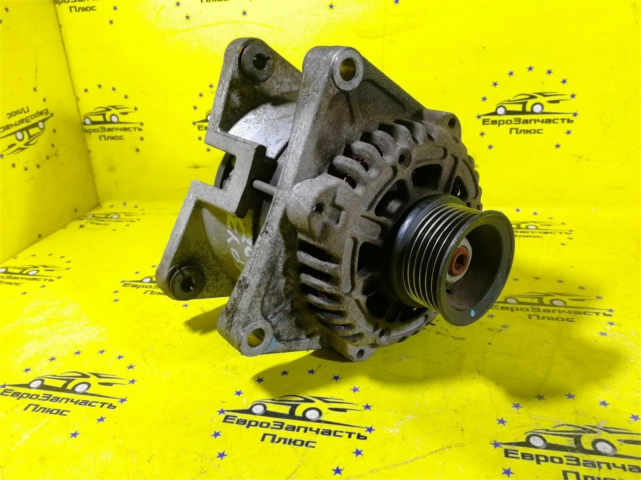 Генератор Chevrolet Cruze 13579667 J300